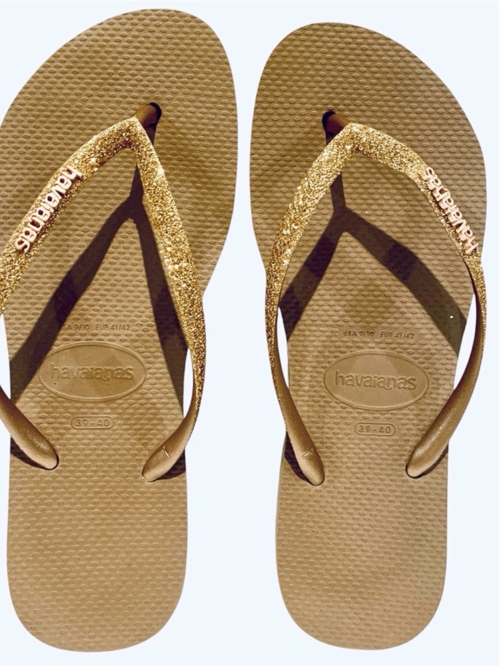 Havaianas Glitter Strap Flip Flops in Gold 9/10
